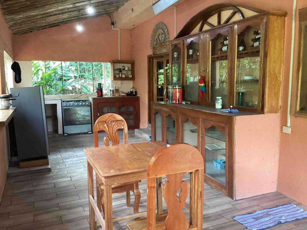 Exotic Flower Cabin2 Pool Agua Bendita المظهر الخارجي الصورة