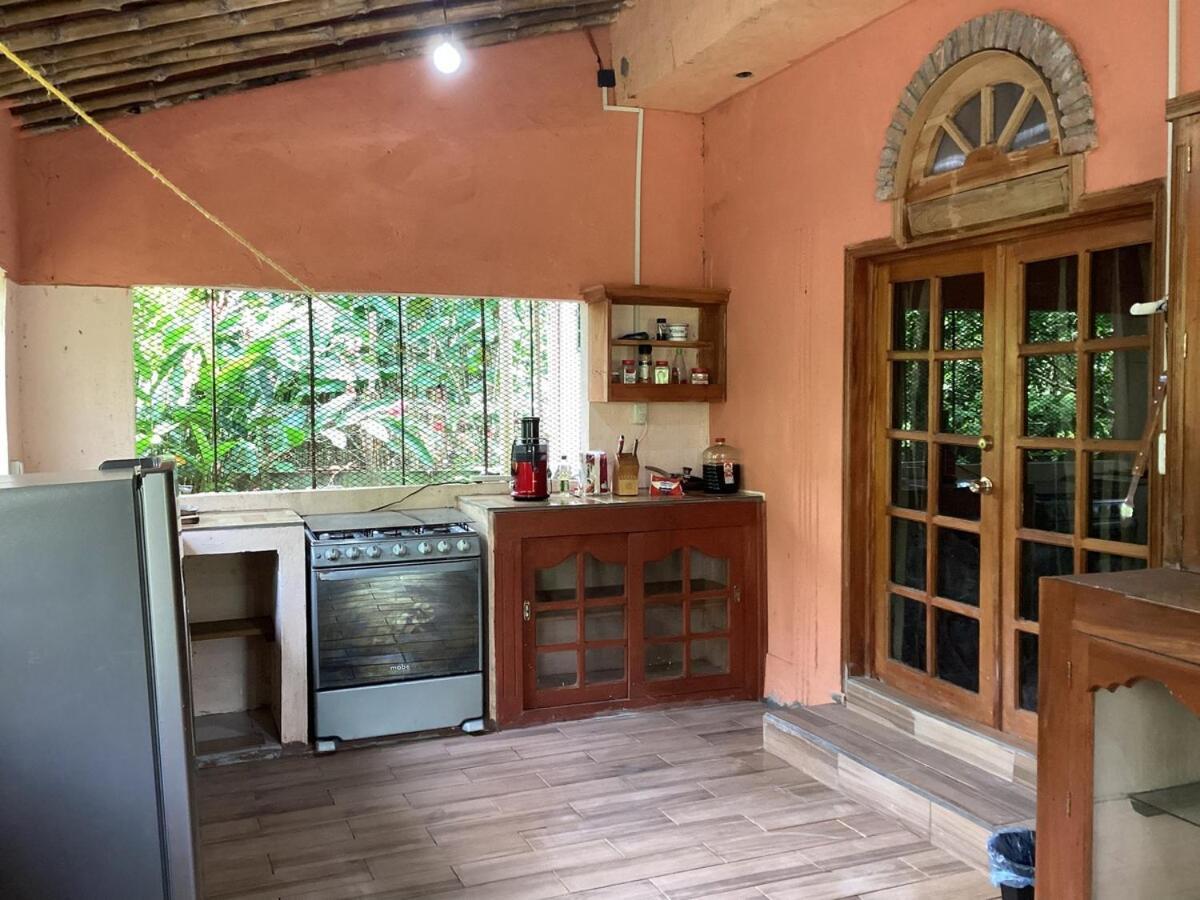 Exotic Flower Cabin2 Pool Agua Bendita المظهر الخارجي الصورة